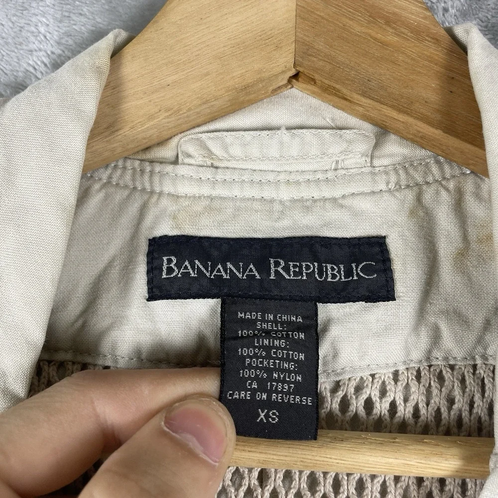 Vintage Banana Republic Safari Vest Mens XS Tan Utility Multi Pocket Fishing 90s